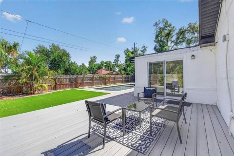 Casa en venta en Saint Petersburg, Florida, 4 dormitorios, 238.2 m2 № 2093515 - foto 19