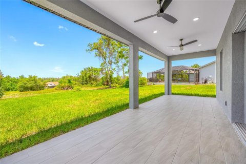Villa ou maison à vendre à Spring Hill, Floride: 3 chambres, 168.8 m2 № 1904668 - photo 2