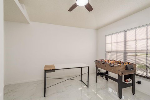 House in Hudson, Florida 3 bedrooms, 168.34 sq.m. № 2110043 - photo 24