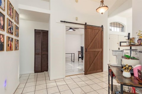 House in Hudson, Florida 3 bedrooms, 168.34 sq.m. № 2110043 - photo 22
