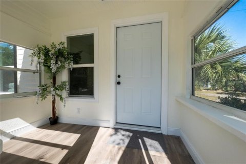 Apartamento en alquiler en Saint Petersburg, Florida, 2 dormitorios, 67.82 m2 № 1913644 - foto 3