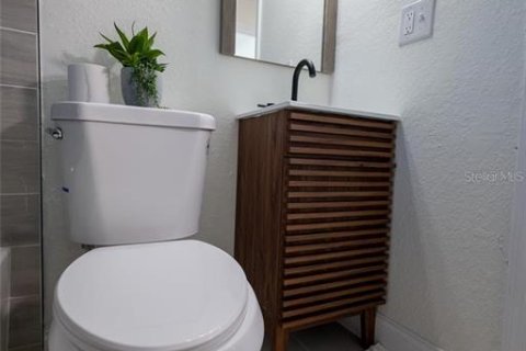 Apartamento en alquiler en Saint Petersburg, Florida, 2 dormitorios, 67.82 m2 № 1913644 - foto 15