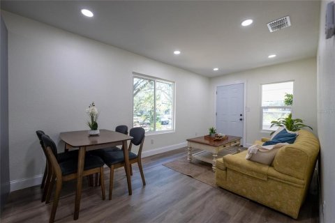 Apartamento en alquiler en Saint Petersburg, Florida, 2 dormitorios, 67.82 m2 № 1913644 - foto 6
