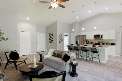 Casa en venta en North Port, Florida, 3 dormitorios, 139.91 m2 № 2196167 - foto 2