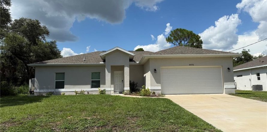 Casa en North Port, Florida 3 dormitorios, 139.91 m2 № 2196167