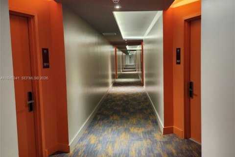 Hotel in Hollywood, Florida 1 bedroom, 78.97 sq.m. № 2088928