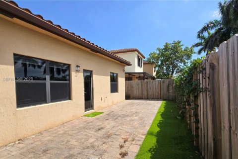 Купить виллу или дом в Хомстед, Флорида 4 спальни, 152.17м2, № 2049681 - фото 5