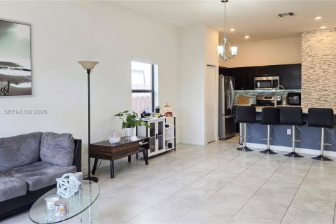 Купить виллу или дом в Хомстед, Флорида 4 спальни, 152.17м2, № 2049681 - фото 26