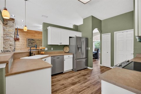 House in Palm Coast, Florida 3 bedrooms, 169.92 sq.m. № 1883774 - photo 16