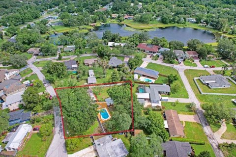 House in Tampa, Florida 3 bedrooms, 142.23 sq.m. № 2258507 - photo 19