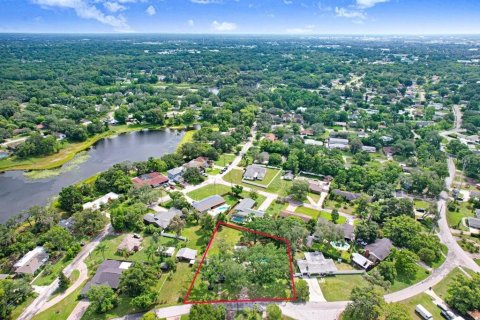 House in Tampa, Florida 3 bedrooms, 142.23 sq.m. № 2258507 - photo 15