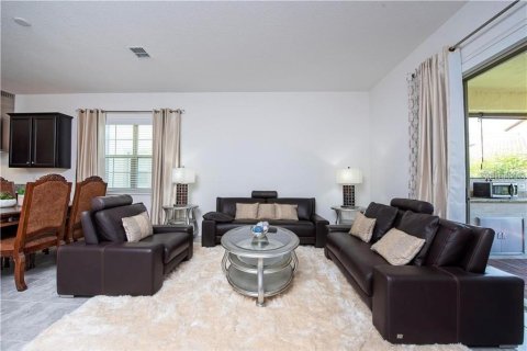 Casa en alquiler en Orlando, Florida, 4 dormitorios, 210.61 m2 № 1850102 - foto 7