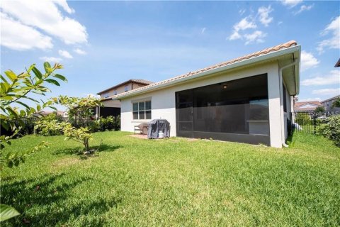 Casa en alquiler en Orlando, Florida, 4 dormitorios, 210.61 m2 № 1850102 - foto 16