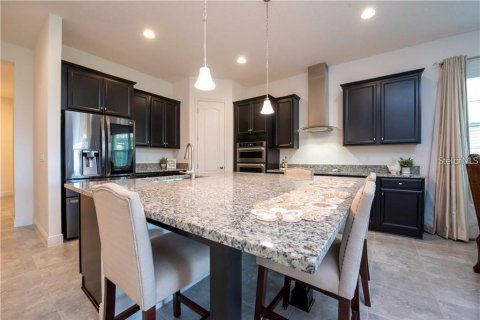 Casa en alquiler en Orlando, Florida, 4 dormitorios, 210.61 m2 № 1850102 - foto 5