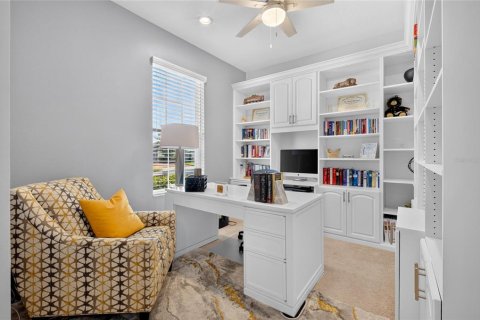 House in ARDMORE RESERVE in Clermont, Florida 4 bedrooms, 271.83 sq.m. № 2285346 - photo 10