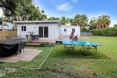 Casa en venta en El Portal, Florida, 3 dormitorios, 136.19 m2 № 1967028 - foto 27