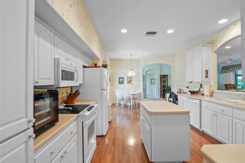 House in Leesburg, Florida 3 bedrooms, 225.57 sq.m. № 1631933 - photo 13