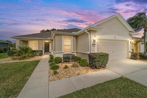 Casa en venta en Ocala, Florida, 2 dormitorios, 203.83 m2 № 1838452 - foto 1