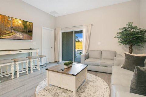 Apartment in Ocala, Florida 3 bedrooms, 112.88 sq.m. № 2212255 - photo 5