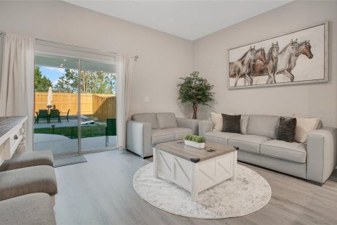 Apartment in Ocala, Florida 3 bedrooms, 112.88 sq.m. № 2212255 - photo 7