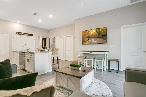 Apartment in Ocala, Florida 3 bedrooms, 112.88 sq.m. № 2212255 - photo 4
