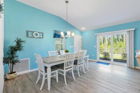 Villa ou maison à vendre à The Villages, Floride: 2 chambres, 106.65 m2 № 1577411 - photo 6