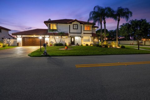 Villa ou maison à vendre à Davie, Floride: 4 chambres, 234.49 m2 № 2185073 - photo 2