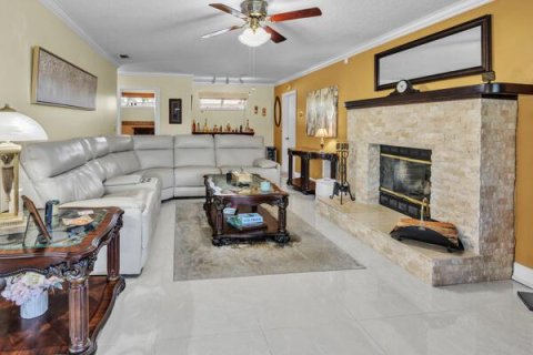 Villa ou maison à vendre à Davie, Floride: 4 chambres, 234.49 m2 № 2185073 - photo 19