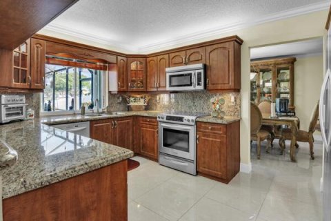 Villa ou maison à vendre à Davie, Floride: 4 chambres, 234.49 m2 № 2185073 - photo 13