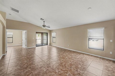 Casa en venta en Ruskin, Florida, 3 dormitorios, 191.38 m2 № 2386145 - foto 2