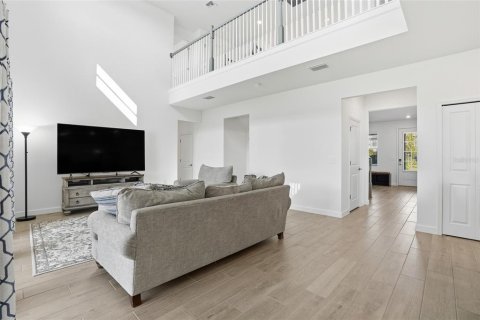 Casa en venta en Estero, Florida, 5 dormitorios, 311.87 m2 № 2384105 - foto 13
