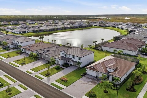 Casa en venta en Estero, Florida, 5 dormitorios, 311.87 m2 № 2384105 - foto 12