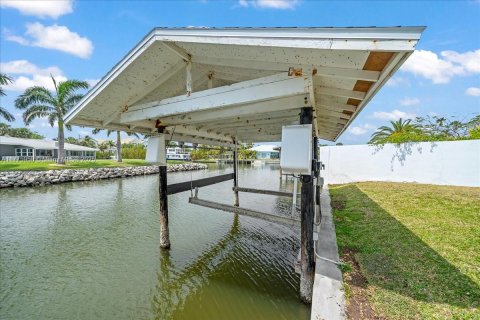 Casa en venta en Cocoa Beach, Florida, 6 dormitorios № 1868206 - foto 7