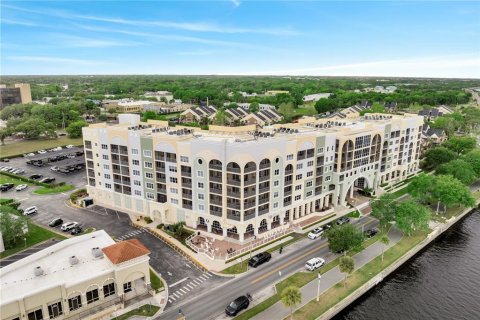 Condo in Sanford, Florida, 3 bedrooms  № 1793152 - photo 26