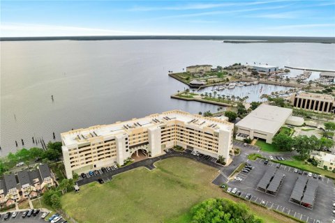 Condo in Sanford, Florida, 3 bedrooms  № 1793152 - photo 1