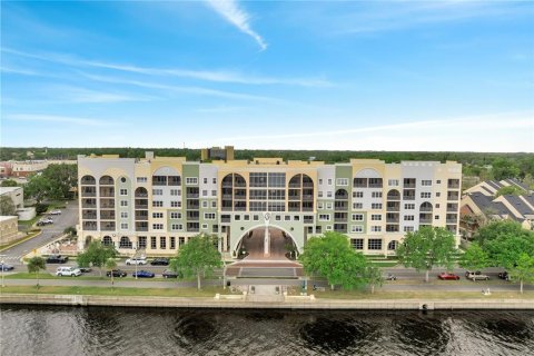 Condo in Sanford, Florida, 3 bedrooms  № 1793152 - photo 24