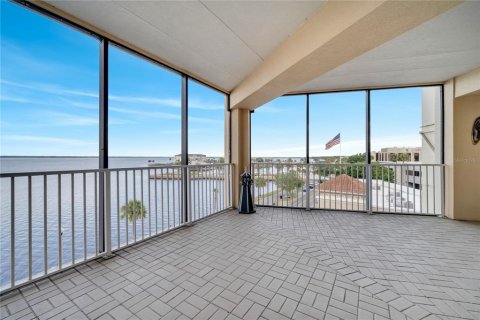 Condo in Sanford, Florida, 3 bedrooms  № 1793152 - photo 2