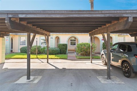 Condominio en venta en New Port Richey, Florida, 2 dormitorios, 90.58 m2 № 2166594 - foto 17
