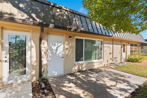 Condominio en venta en New Port Richey, Florida, 2 dormitorios, 90.58 m2 № 2166594 - foto 15