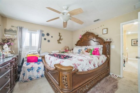 House in Clermont, Florida 5 bedrooms, 289.48 sq.m. № 1849731 - photo 16