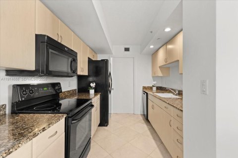 Copropriété à vendre à Miami Beach, Floride: 1 chambre, 75.07 m2 № 2041930 - photo 9