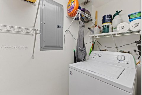 Купить кондоминиум в Майами-Бич, Флорида 1 спальня, 75.07м2, № 2041930 - фото 24