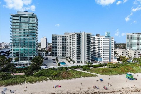 Купить кондоминиум в Майами-Бич, Флорида 1 спальня, 75.07м2, № 2041930 - фото 29
