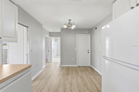 Casa en venta en Venice, Florida, 2 dormitorios, 97.18 m2 № 2157014 - foto 20