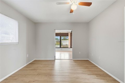 Casa en venta en Venice, Florida, 2 dormitorios, 97.18 m2 № 2157014 - foto 25