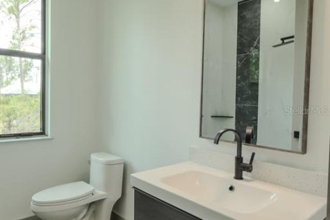 Villa ou maison à vendre à North Port, Floride: 4 chambres, 157.38 m2 № 2148259 - photo 17