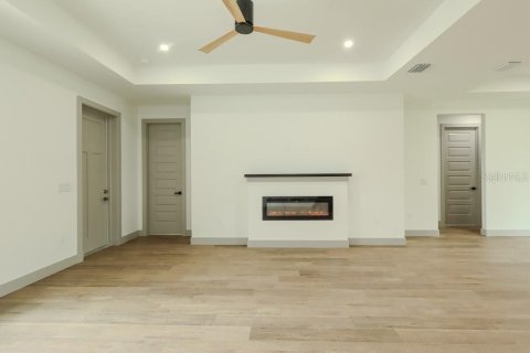 Villa ou maison à vendre à North Port, Floride: 4 chambres, 157.38 m2 № 2148259 - photo 6