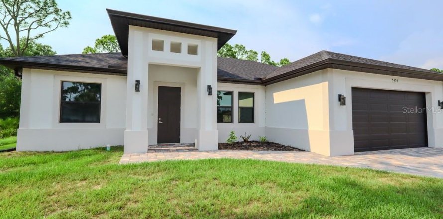 Villa ou maison à North Port, Floride 4 chambres, 157.38 m2 № 2148259