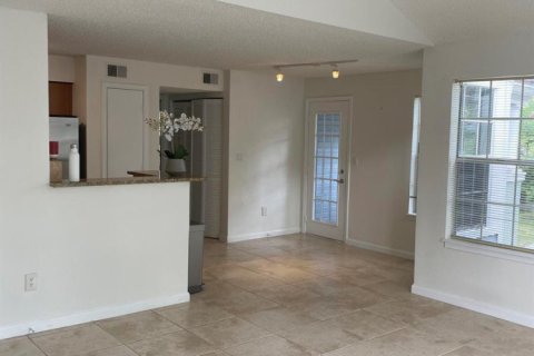Condo in Delray Beach, Florida, 2 bedrooms  № 2154024 - photo 2