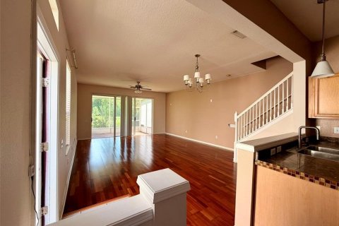 Townhouse in Wesley Chapel, Florida 3 bedrooms, 143.53 sq.m. № 2225110 - photo 23